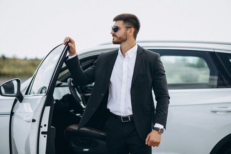 We provide luxury limousine and chauffeur services for your next function in Greenwich, Connecticut and St. James, New York